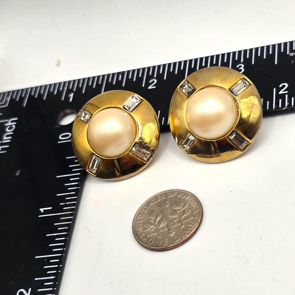 Imitation Pearl Earrings Baguette Rhinestones Round Dome Vintage Clip On - Picture 9 of 9